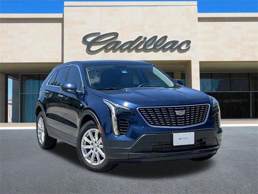 2022 Cadillac XT4 Luxury