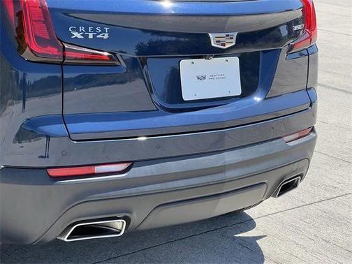 2022 Cadillac XT4 Luxury