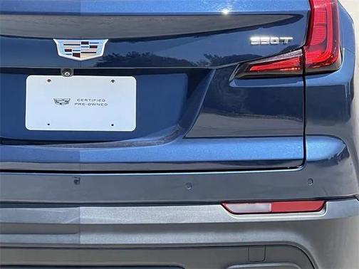 2022 Cadillac XT4 Luxury