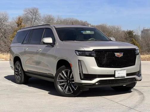2023 Cadillac Escalade ESV Sport Platinum