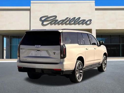 2023 Cadillac Escalade ESV Sport Platinum