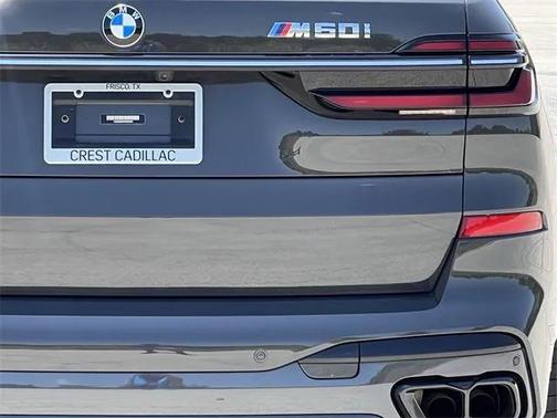2023 BMW X7 M60i