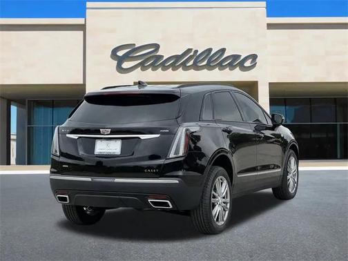 2025 Cadillac XT5 Sport