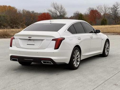 2022 Cadillac CT5 Premium Luxury