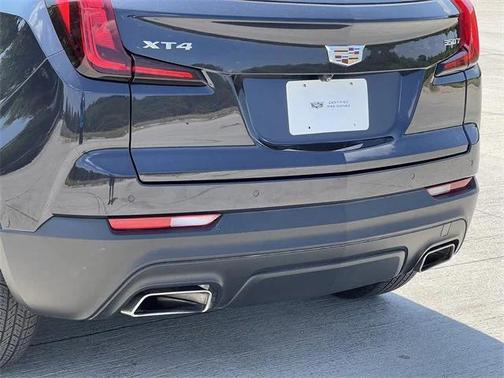 2023 Cadillac XT4 Luxury
