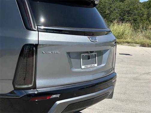 2026 Cadillac VISTIQ Sport