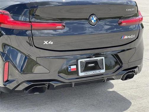 2023 BMW X4 M40i