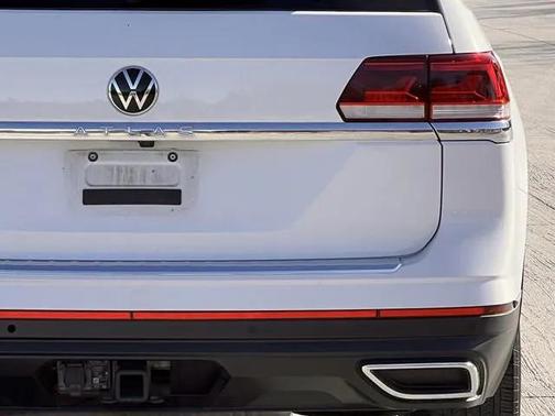 2022 Volkswagen Atlas 3.6L SE w/Technology