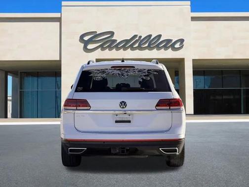 2022 Volkswagen Atlas 3.6L SE w/Technology