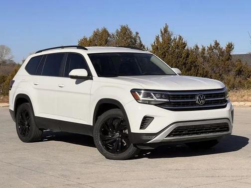 2022 Volkswagen Atlas 3.6L SE w/Technology