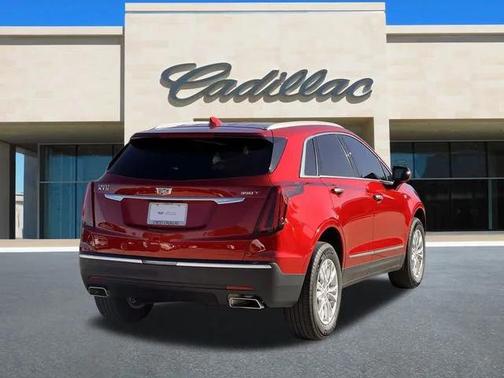 2022 Cadillac XT5 Luxury