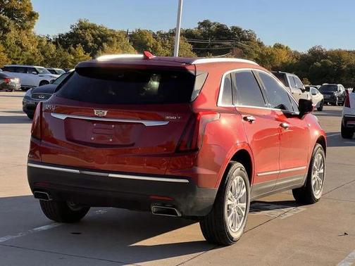 2022 Cadillac XT5 Luxury