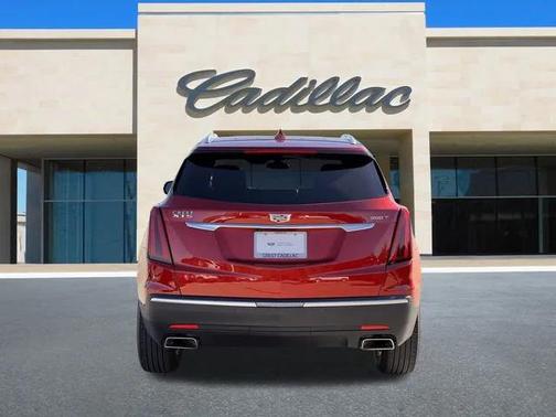 2022 Cadillac XT5 Luxury