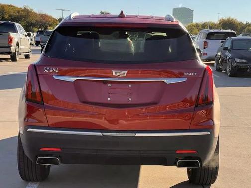 2022 Cadillac XT5 Luxury