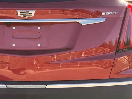 2022 Cadillac XT5 Luxury