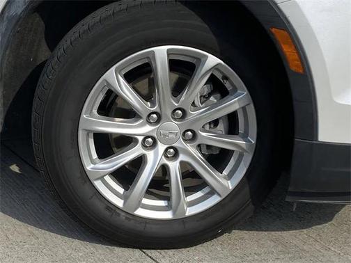 2020 Cadillac XT4 Luxury