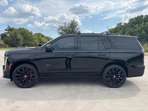 2025 Cadillac Escalade V-Series