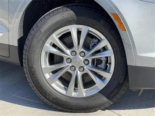 2025 Cadillac XT5 Luxury