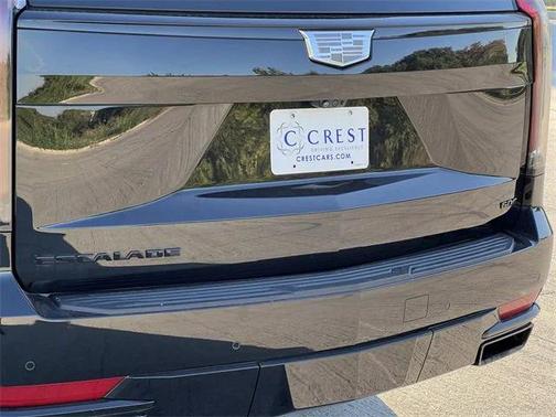 2024 Cadillac Escalade Sport