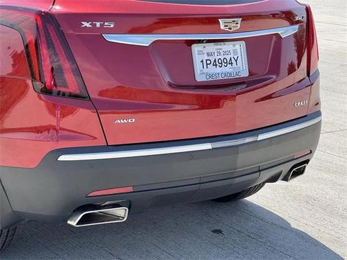 2021 Cadillac XT5 Luxury