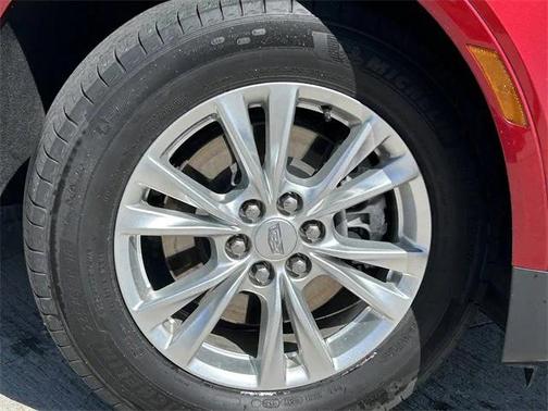 2021 Cadillac XT5 Luxury