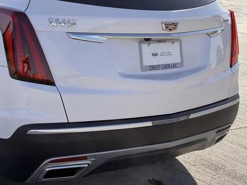 2022 Cadillac XT5 Premium Luxury