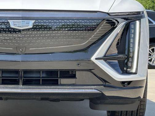 2025 Cadillac LYRIQ Sport