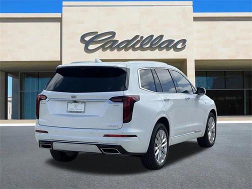 2025 Cadillac XT6 Premium Luxury FWD