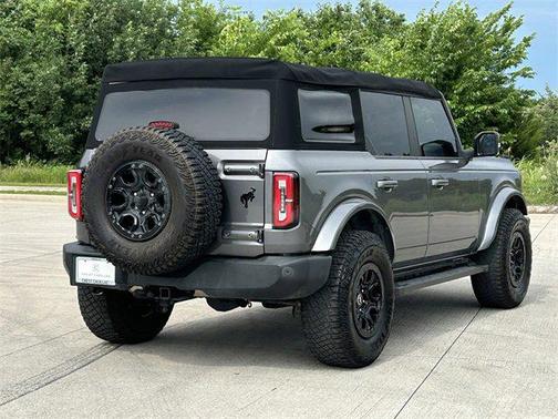 2022 Ford Bronco Base