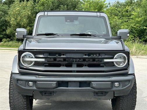 2022 Ford Bronco Base