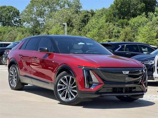 2025 Cadillac LYRIQ Sport 1