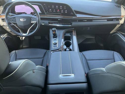 2023 Cadillac Escalade ESV Premium Luxury