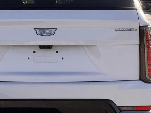 2025 Cadillac Escalade IQ Sport 1