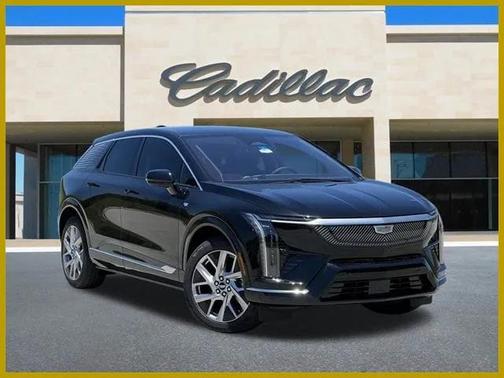 2025 Cadillac OPTIQ Luxury 1
