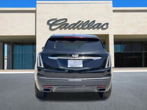 2025 Cadillac XT5 Sport