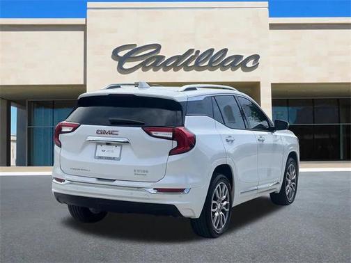 2024 GMC Terrain Denali