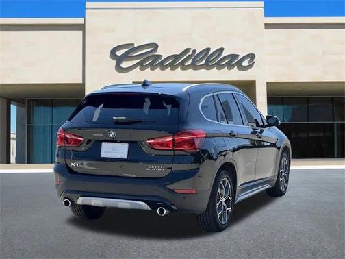 2022 BMW X1 sDrive28i