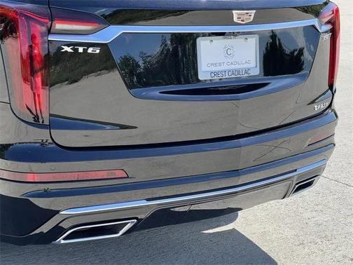 2025 Cadillac XT6 Luxury FWD