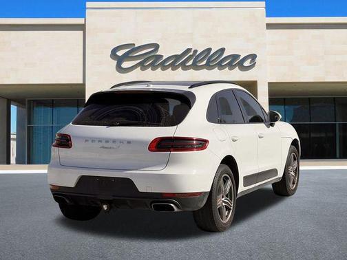 2018 Porsche Macan NA