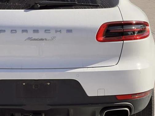 2018 Porsche Macan NA