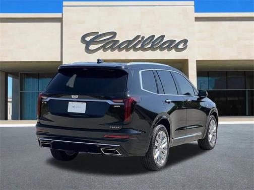 2025 Cadillac XT6 Premium Luxury FWD