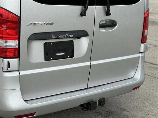 2021 Mercedes-Benz Metris Base