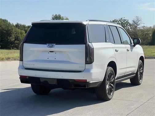 2022 Cadillac Escalade Sport Platinum