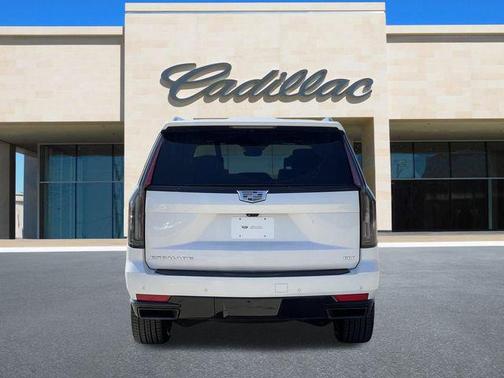 2022 Cadillac Escalade Sport Platinum