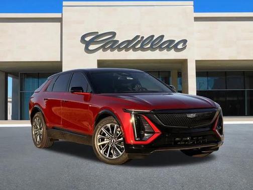 2025 Cadillac LYRIQ Sport