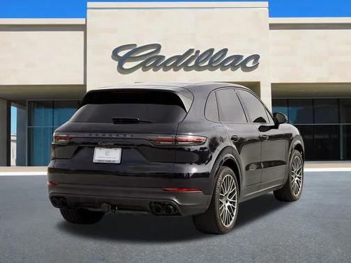 2023 Porsche Cayenne Cayenne
