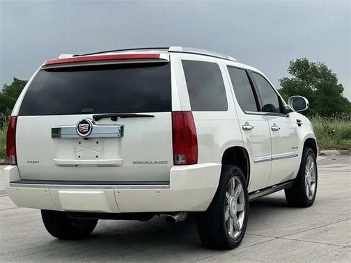 2014 Cadillac Escalade Luxury