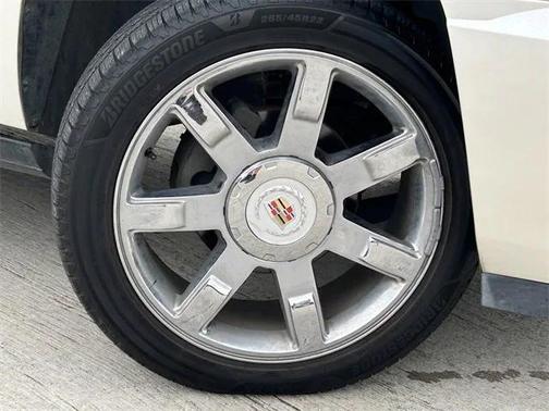 2014 Cadillac Escalade Luxury