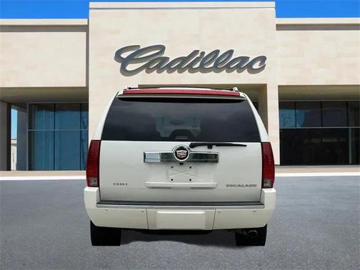 2014 Cadillac Escalade Luxury