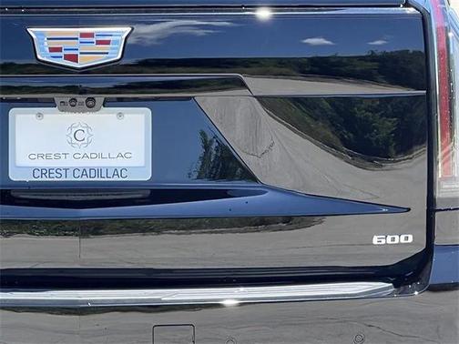 2025 Cadillac Escalade Sport